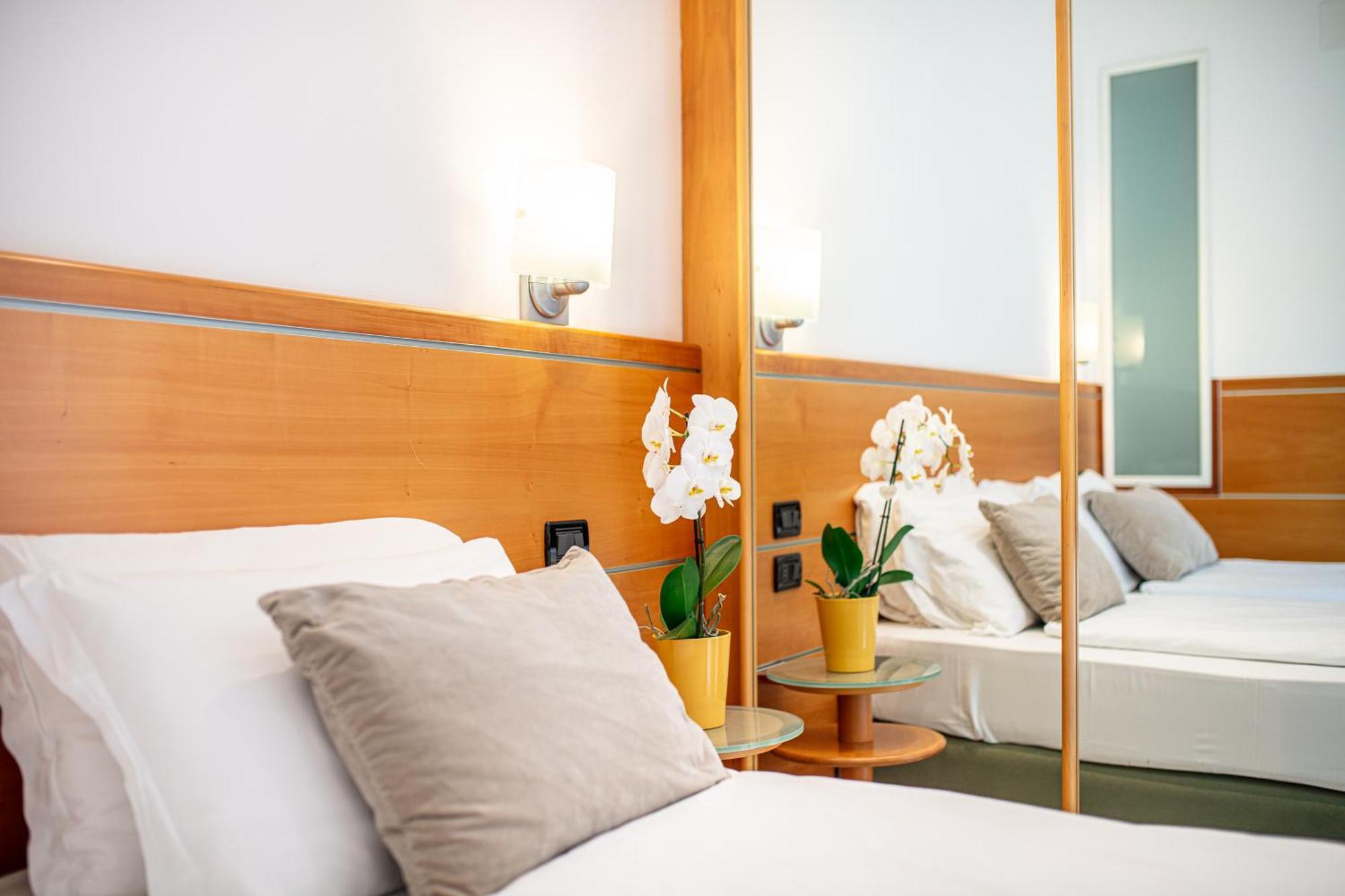 Park Hotel Линьяно-Саббьядоро Экстерьер фото